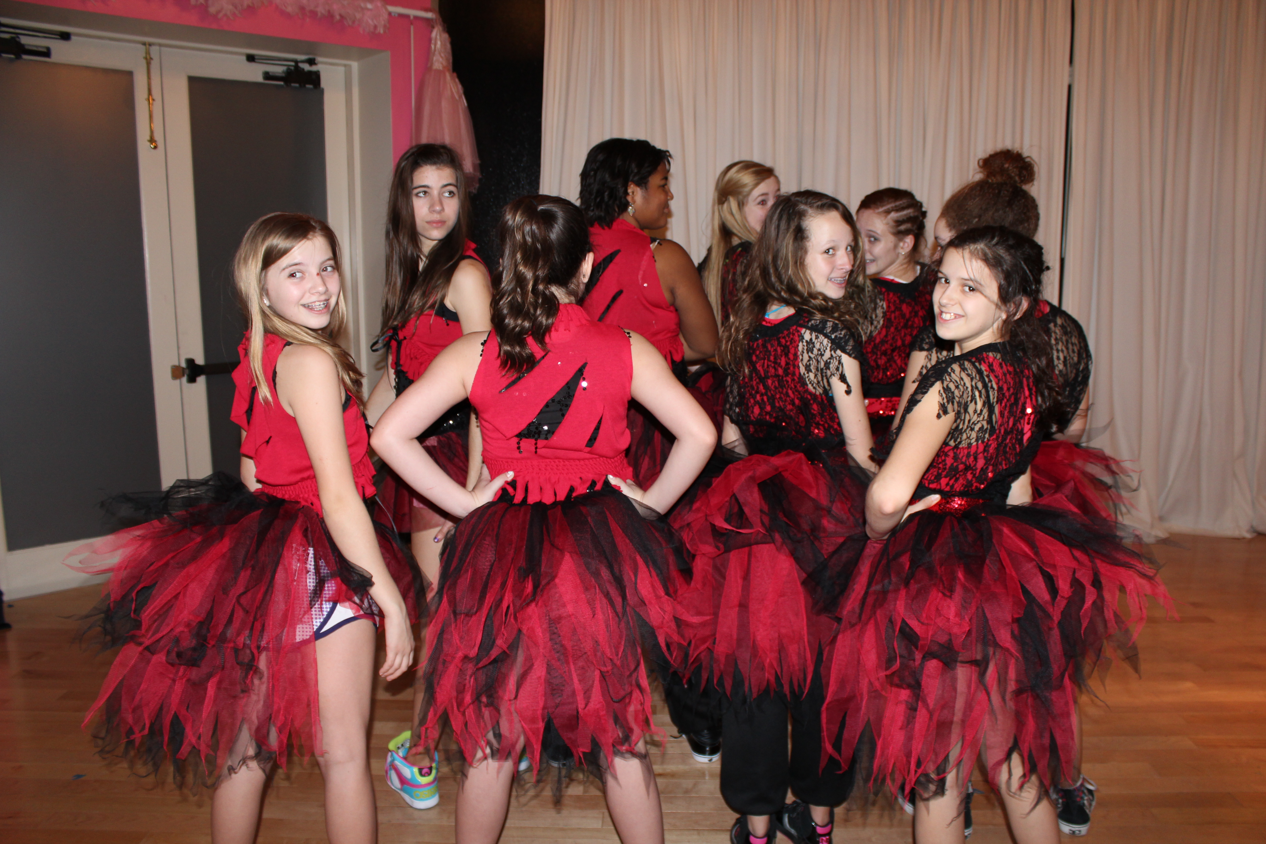 Dance Group Costumes 106